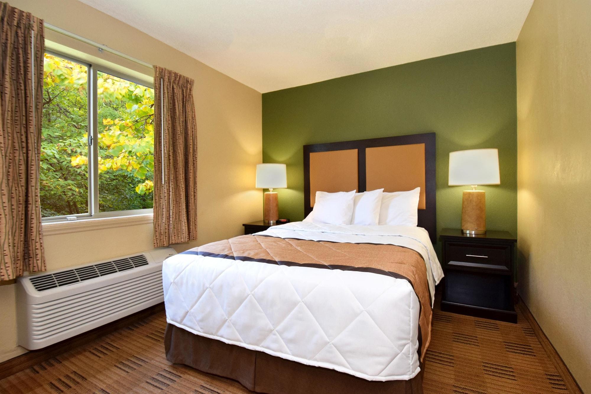 Extended Stay America Select Suites - Indianapolis - North - Carmel Exterior photo