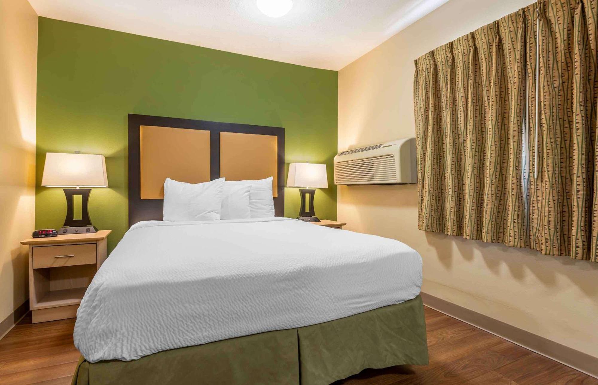 Extended Stay America Select Suites - Indianapolis - North - Carmel Exterior photo