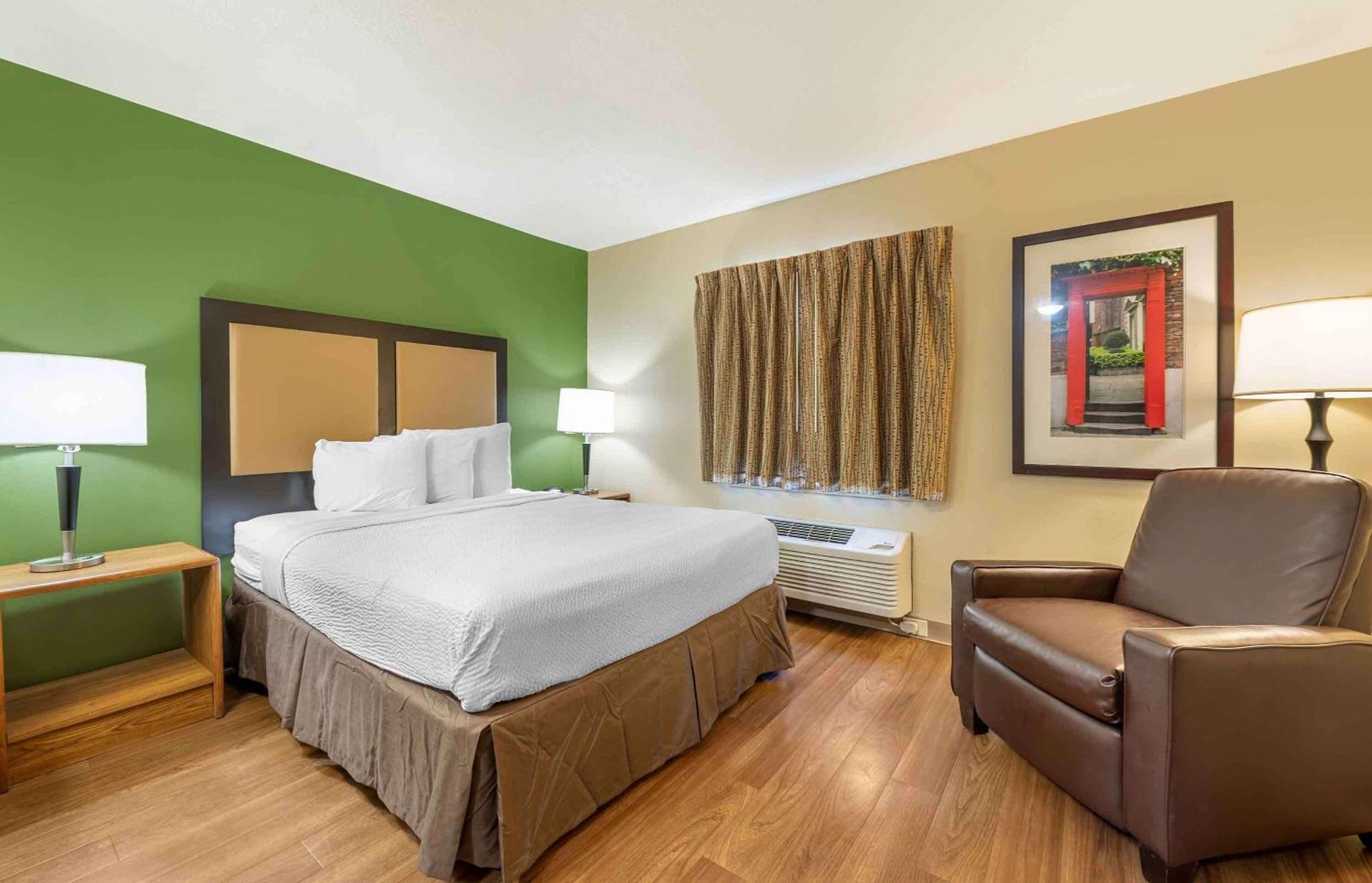 Extended Stay America Select Suites - Indianapolis - North - Carmel Exterior photo